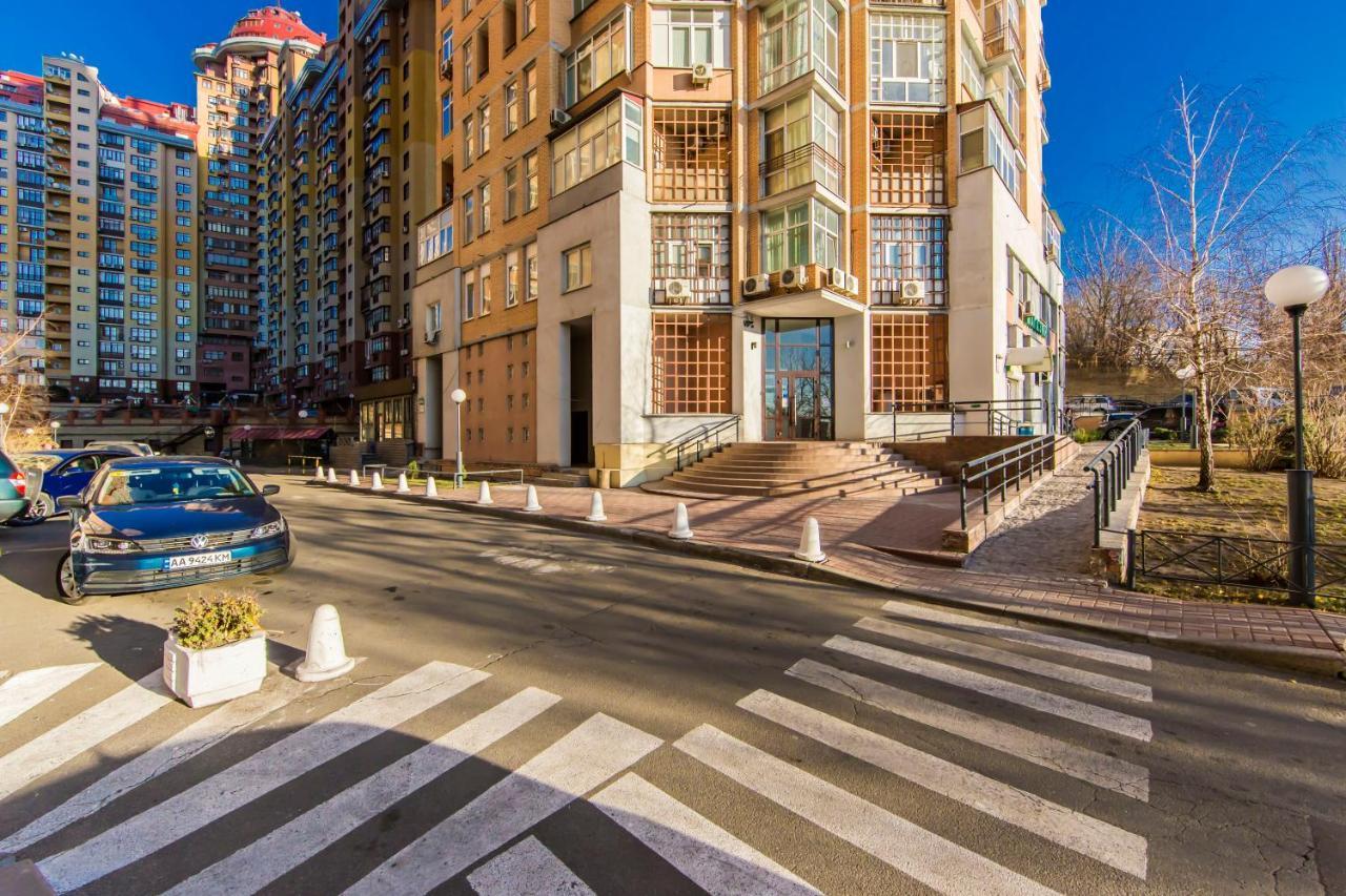 2К Квартира У Новому Будинку На 10 Поверсі, Печерськ Kiev Ngoại thất bức ảnh